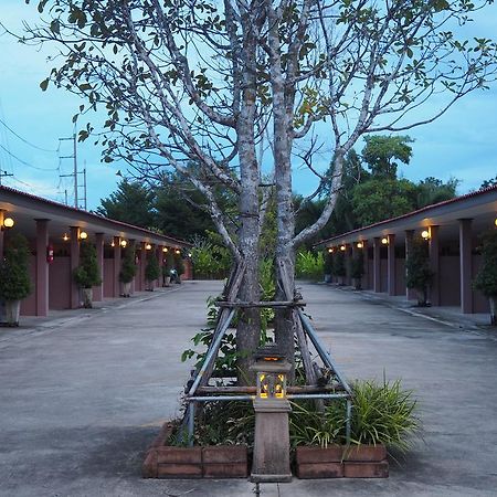 Rimmueng Resort Phanom Sarakham Eksteriør billede